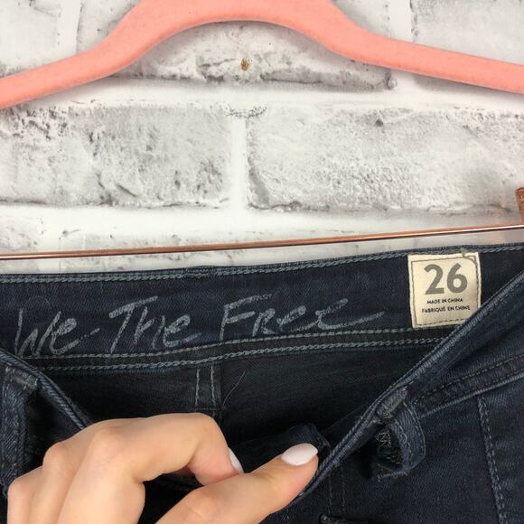 Free People Ivy Mid Rise Skinny Released Hem Jeans Seal Blue Sz. 26 NEW - Picture 9 of 12